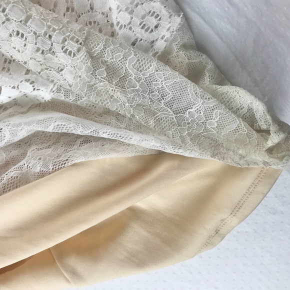 DB Studio Mixed Lace Sheath Gown Dress - Picture 11 of 12